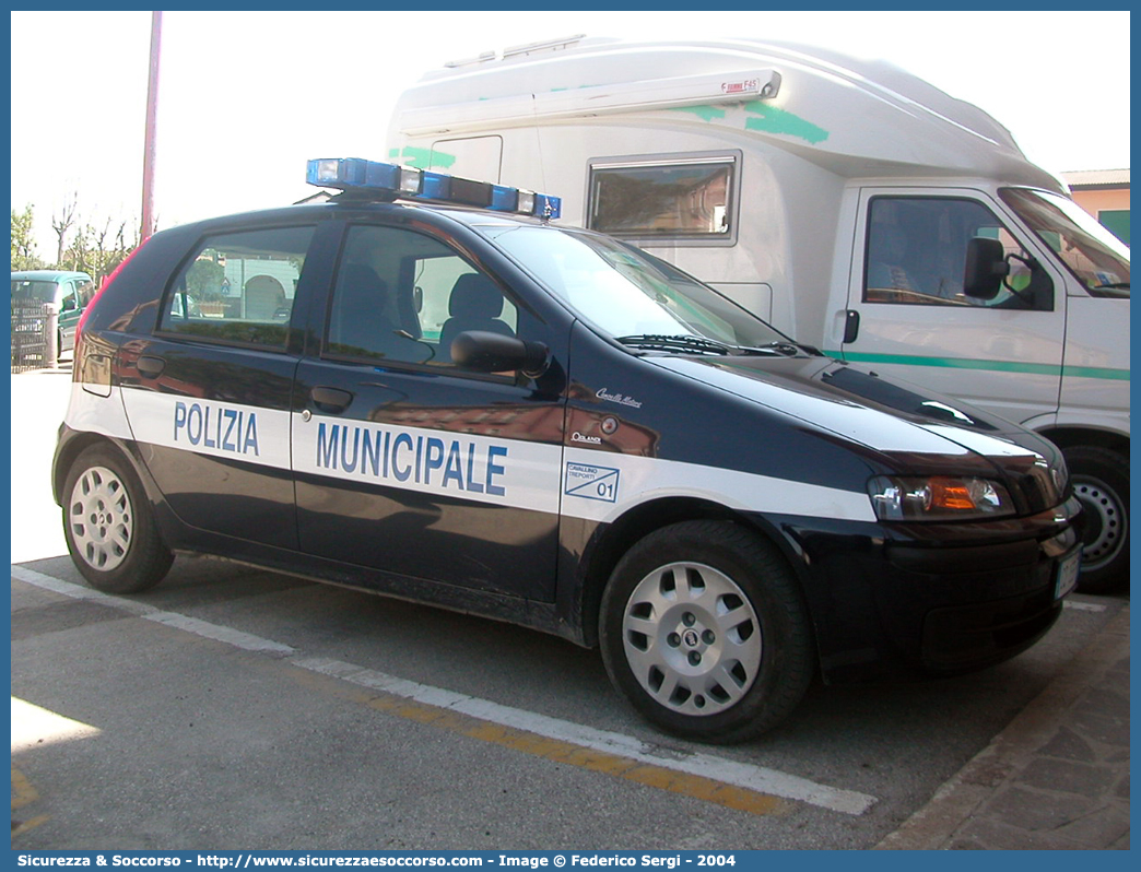 -
Polizia Municipale
Comune di Cavallino Treporti
Fiat Punto II serie
Parole chiave: PL;PM;P.L.;P.M.;Polizia;Locale;Municipale;Cavallino;Treporti;Fiat;Punto