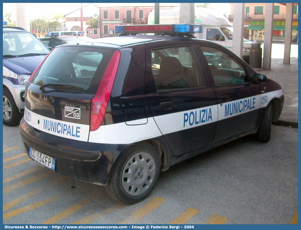 -
Polizia Municipale
Comune di Cavallino Treporti
Fiat Punto II serie
Parole chiave: PL;PM;P.L.;P.M.;Polizia;Locale;Municipale;Cavallino;Treporti;Fiat;Punto