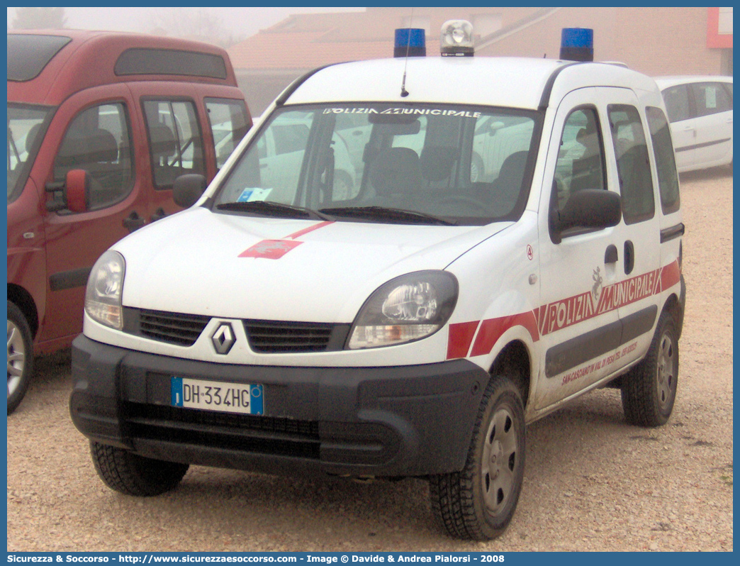 -
Polizia Municipale
Comune di San Casciano in Val di Pesa
Renault Kangoo 4x4 II serie
Parole chiave: Polizia;Locale;Municipale;San Casciano in Val di Pesa;Renault;Kangoo