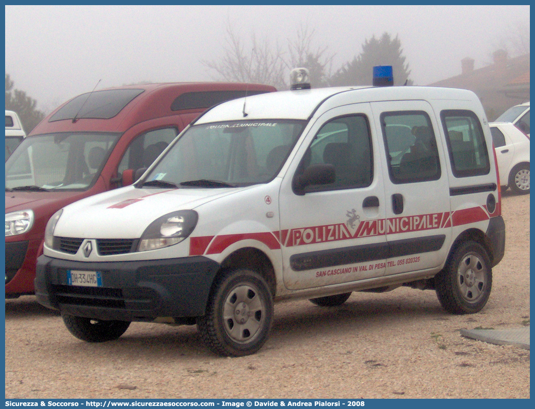 -
Polizia Municipale
Comune di San Casciano in Val di Pesa
Renault Kangoo 4x4 II serie
Parole chiave: Polizia;Locale;Municipale;San Casciano in Val di Pesa;Renault;Kangoo