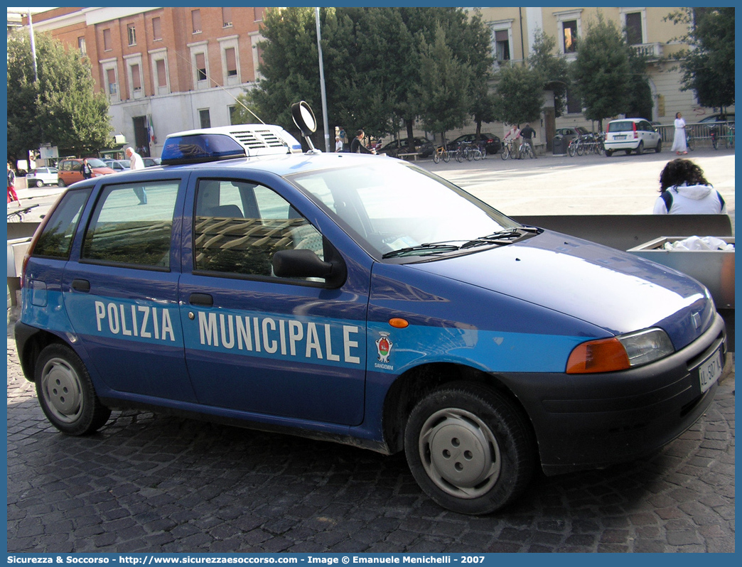 -
Polizia Municipale
Comune di San Gemini
Fiat Punto I serie
Parole chiave: Polizia;Locale;Municipale;San Gemini;Fiat;Punto