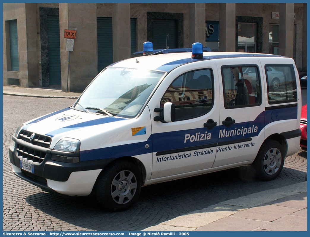 -
Polizia Municipale
Comune di San Mauro Pascoli
Fiat Doblò I serie
Parole chiave: Polizia;Locale;Municipale;San Mauro Pascoli;Fiat;Doblò