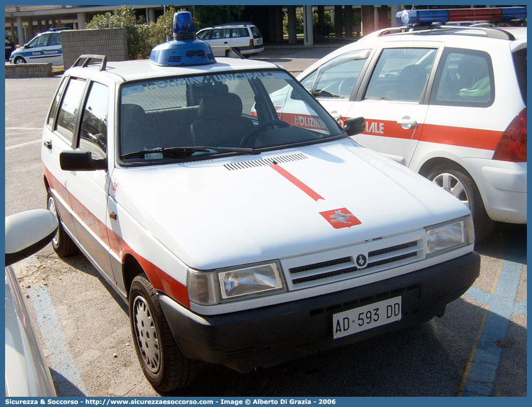 -
Polizia Municipale
Comune di Santa Croce sull'Arno
Innocenti Mille
Parole chiave: Polizia;Locale;Municipale;Santa Croce sull'Arno;Innocenti;Mille