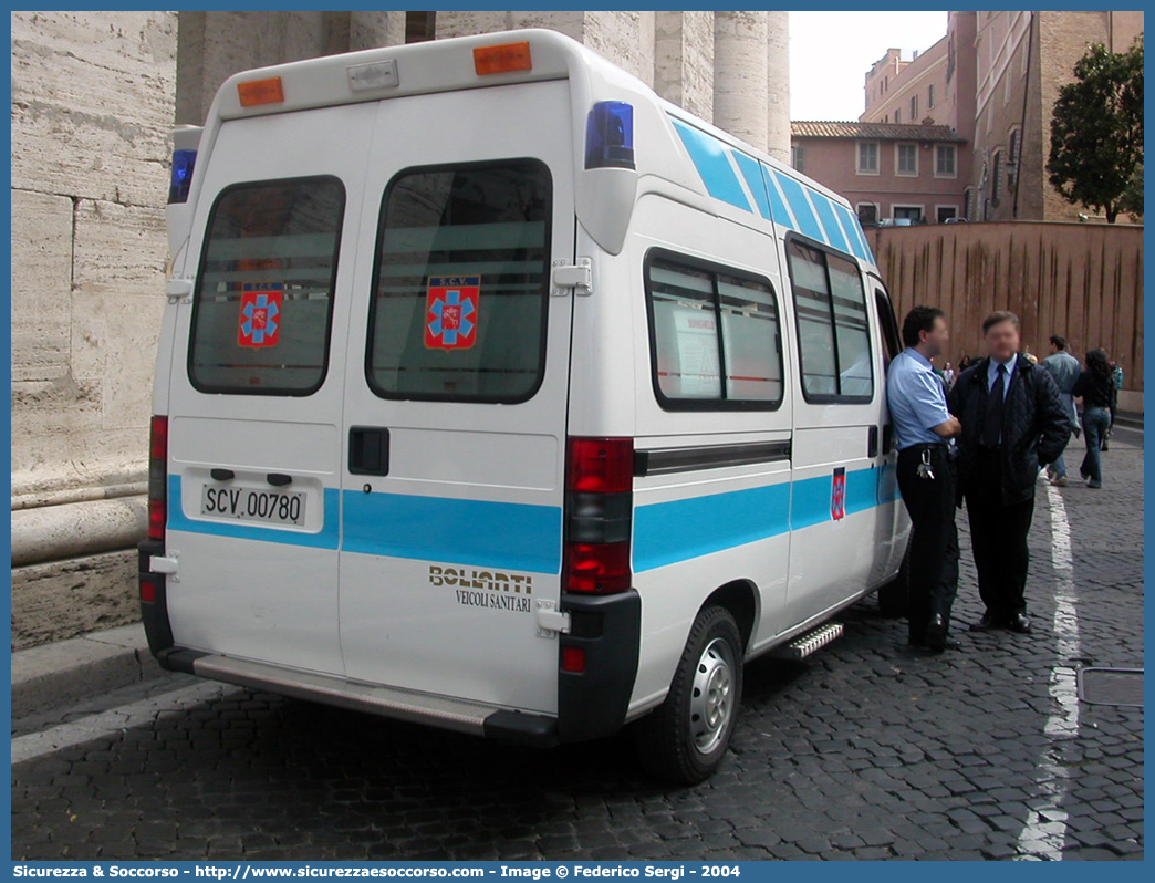 SCV00780
Stato della Città del Vaticano
Soccorso Sanitario
Fiat Ducato II serie
Allestitore Bollanti S.r.l.
Parole chiave: SCV;Stato;Città;del;Vaticano;Soccorso;Sanitario;Ambulanza;Autoambulanza;Fiat;Ducato;Bollanti