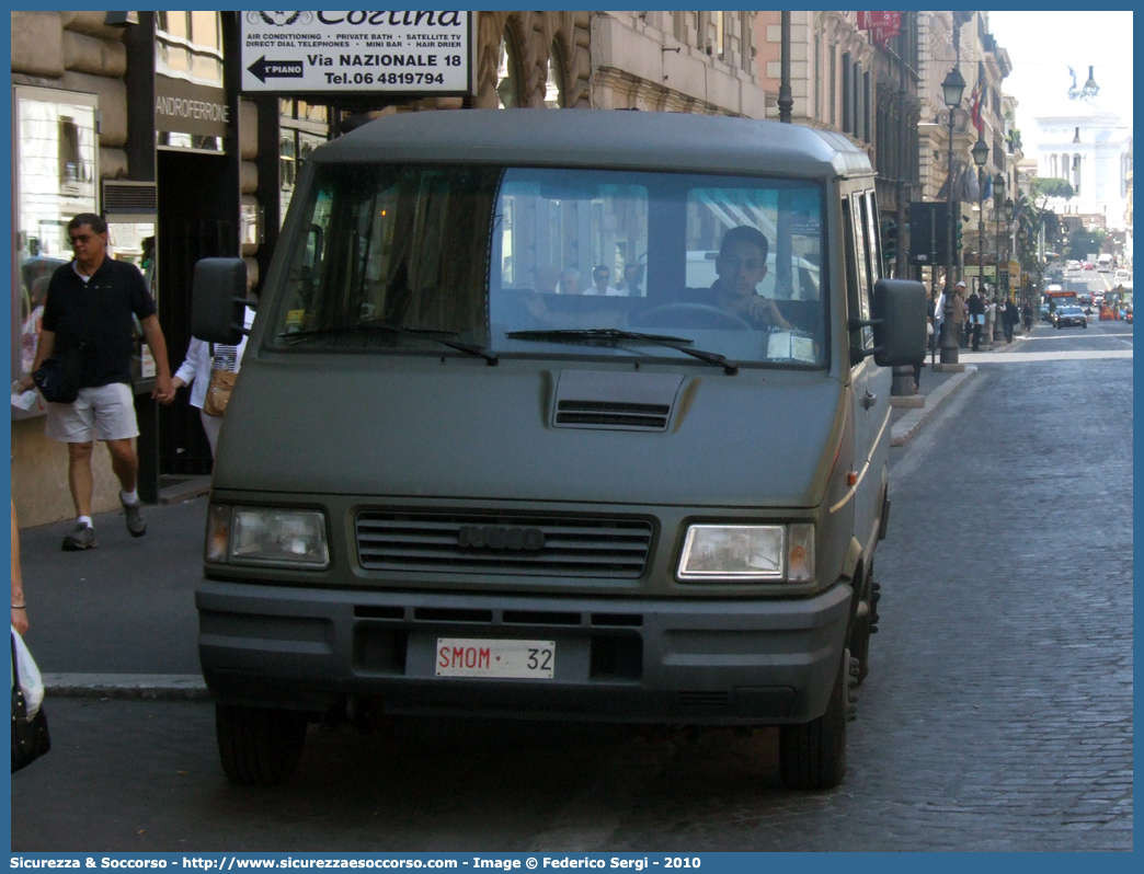 SMOM 32
Sovrano Militare Ordine di Malta
Iveco Daily 40-10 II serie
Parole chiave: Sovrano;Militare;Ordine di Malta;SMOM;S.M.O.M.;Iveco;Daily 40-10 II serie;32