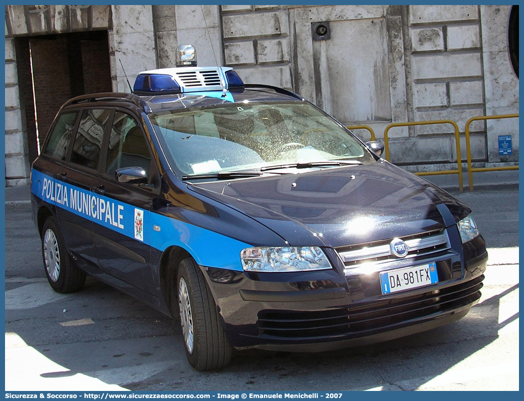 -
Polizia Municipale
Comune di Spoleto
Fiat Stilo Multiwagon
Parole chiave: Polizia;Locale;Municipale;Spoleto;Fiat;Stilo;Multiwagon