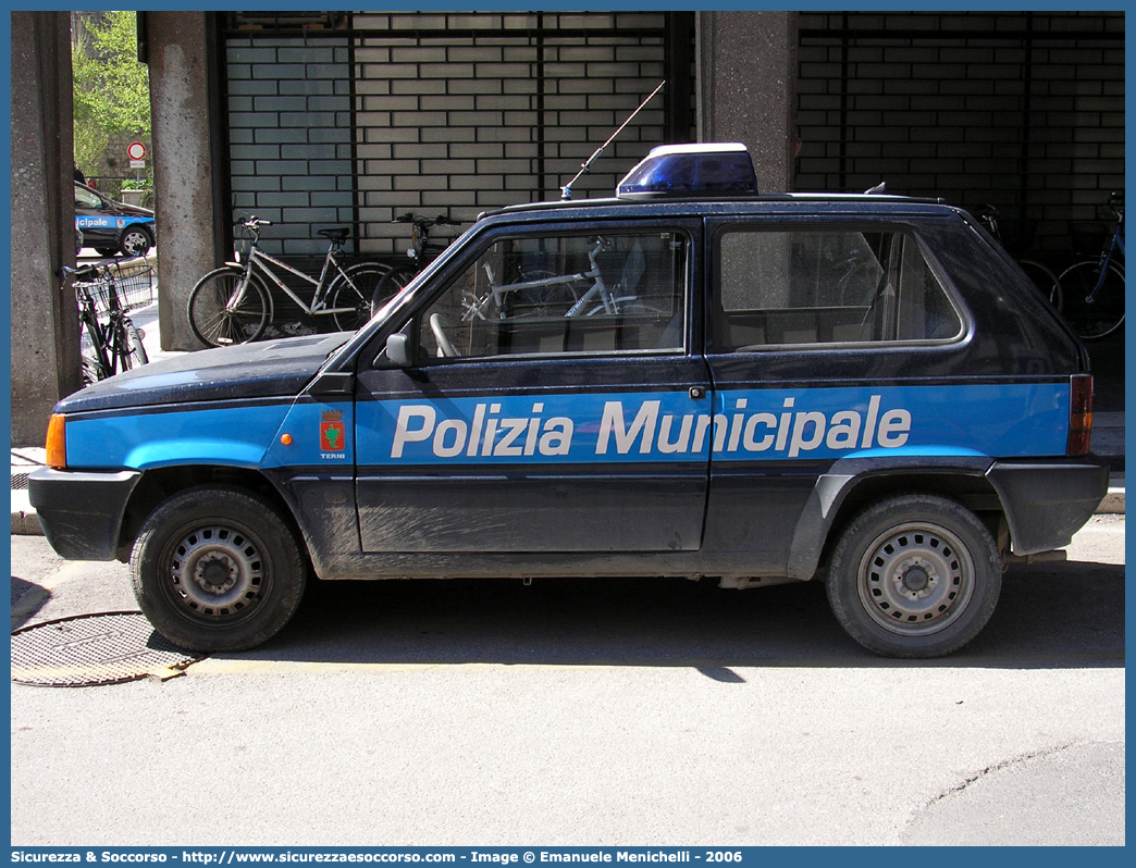 -
Polizia Municipale
Comune di Terni
Fiat Panda II serie
Parole chiave: Polizia;Locale;Municipale;Terni;Fiat;Panda