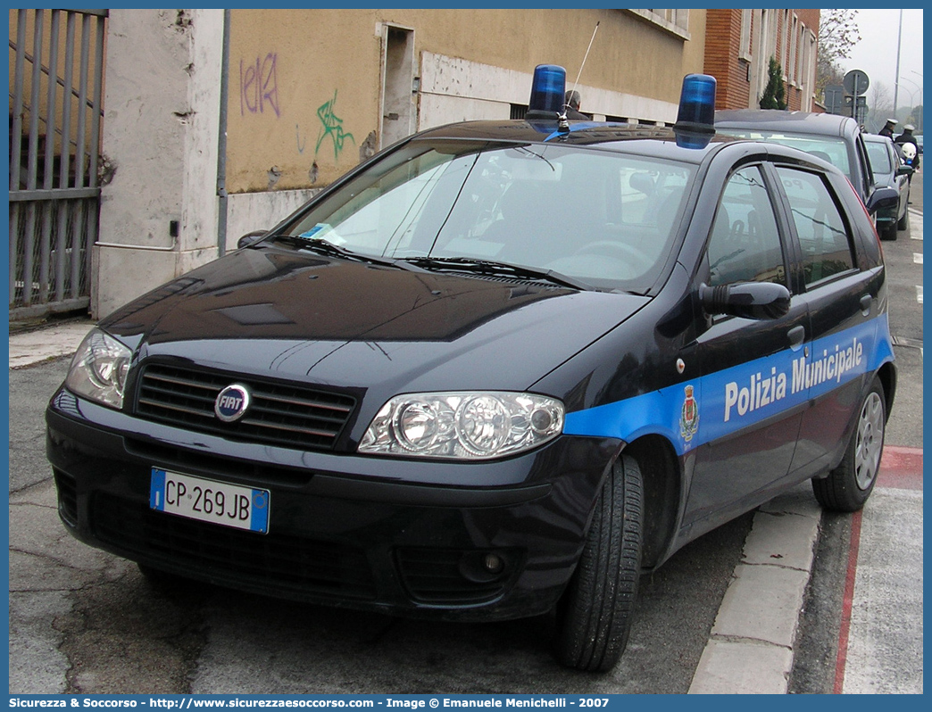 -
Polizia Municipale
Comune di Terni
Fiat Punto III serie
Parole chiave: Polizia;Locale;Municipale;Terni;Fiat;Punto