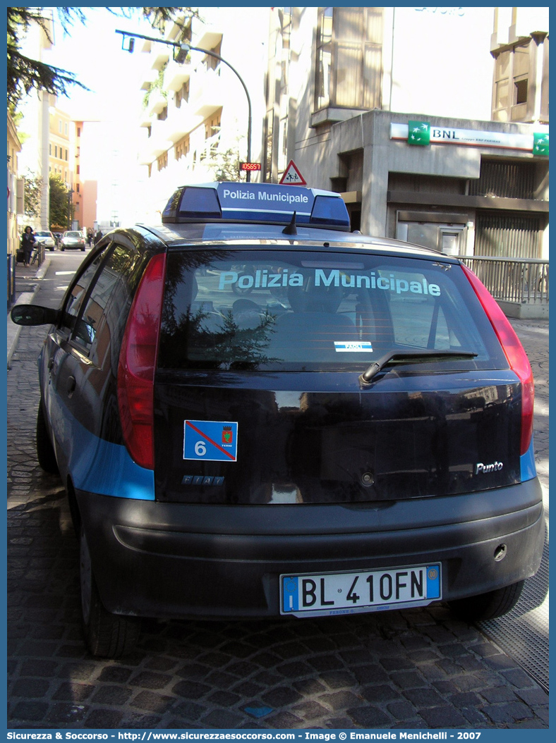 -
Polizia Municipale
Comune di Terni
Fiat Punto II serie
Parole chiave: Polizia;Locale;Municipale;Terni;Fiat;Punto