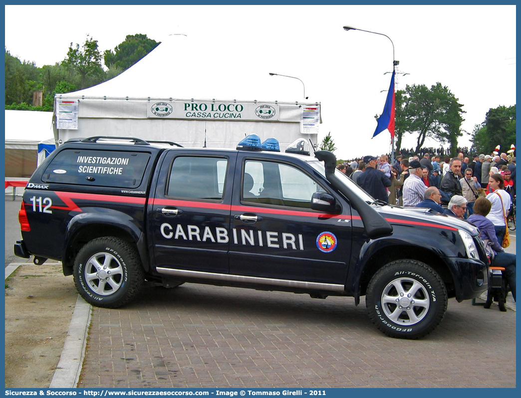 CC CR220
Arma dei Carabinieri
Raggruppamento Carabinieri
Investigazioni Scientifiche
Isuzu D-Max I serie I restyling
Allestitore Maritan S.r.l.
Parole chiave: CCCR220;Arma dei Carabinieri;Raggruppamento Carabinieri Investigazioni Scientifiche;RACIS;RIS;Isuzu D-Max II serie restyling