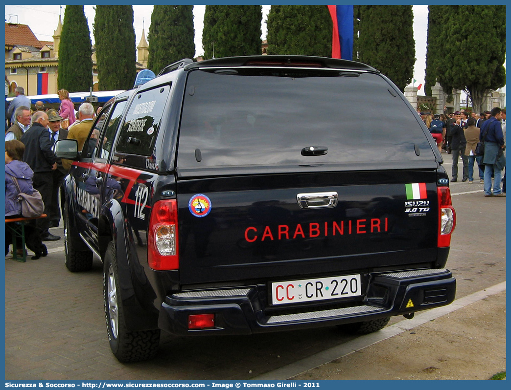 CC CR220
Arma dei Carabinieri
Raggruppamento Carabinieri
Investigazioni Scientifiche
Isuzu D-Max I serie I restyling
Allestitore Maritan S.r.l.
Parole chiave: CCCR220;Arma dei Carabinieri;Raggruppamento Carabinieri Investigazioni Scientifiche;RACIS;RIS;Isuzu D-Max II serie restyling