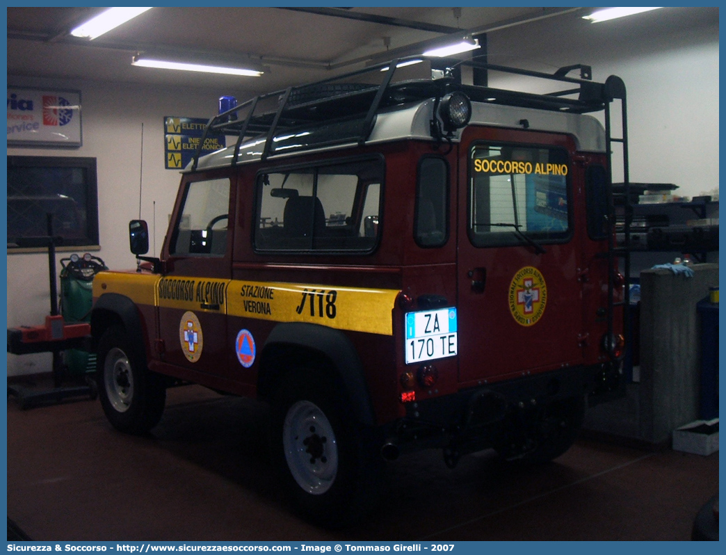 -
Corpo Nazionale
Soccorso Alpino e Speleologico
Delegazione Alpina
XI Prealpi Venete
Stazione di Verona
Land Rover Defender 90
Parole chiave: CNSAS;C.N.S.A.S.;Corpo;Nazionale;Soccorso;Alpino;Speleologico;Veneto;SASV;S.A.S.V.;Verona;Land Rover;Defender;90