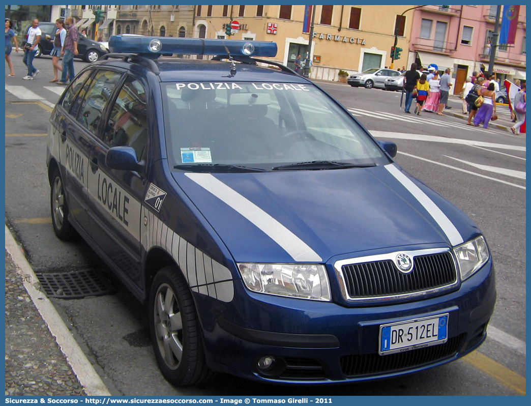 -
Polizia Locale
Comune di Villafranca di Verona
Skoda Fabia Wagon I serie
Parole chiave: PL;P.L.;PM;P.M.;Polizia;Municipale;Locale;Villafranca di Verona;Skoda;Fabia;Wagon;SW;S.W.