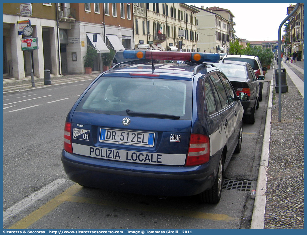 -
Polizia Locale
Comune di Villafranca di Verona
Skoda Fabia Wagon I serie
Parole chiave: PL;P.L.;PM;P.M.;Polizia;Municipale;Locale;Villafranca di Verona;Skoda;Fabia;Wagon;SW;S.W.