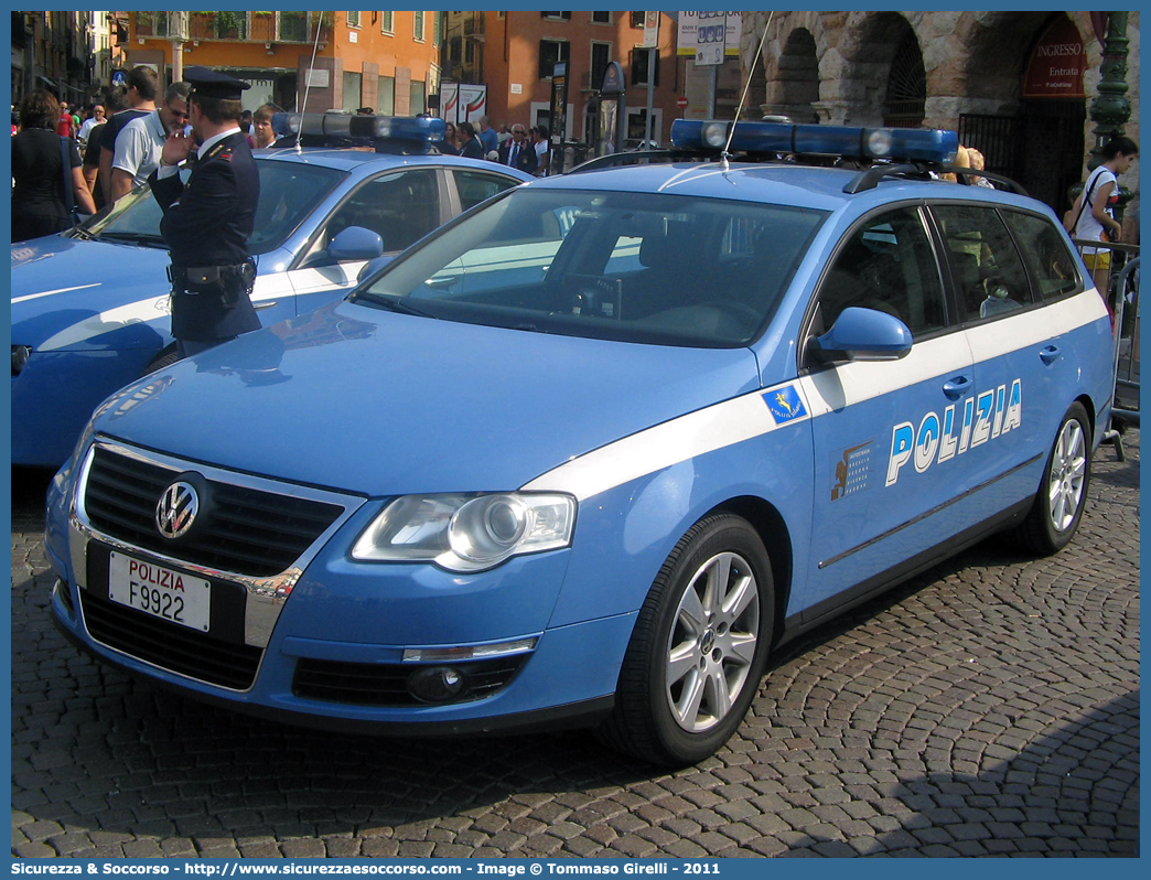 Polizia F9922
Polizia di Stato
Polizia Stradale
Autostrada Bs/Vr/Vi/Pd S.p.A.
Volkswagen Passat IV serie
Parole chiave: PS;P.S.;Polizia;di;Stato;Polizia;Stradale;Autostrada;Bs/Vr/Vi/Pd;Volkswagen;Passat