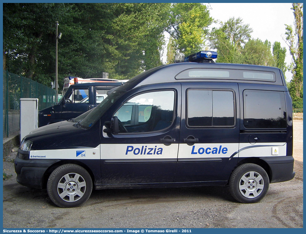 -
Polizia Locale
UnionValli
Fiat Doblò I serie
Allestitore Bertazzoni S.r.l.
Parole chiave: PL;P.L.;PM;P.M.;Polizia;Locale;Municipale;UnionValli;San Martino Buon Albergo;Lavagno;Fiat;Doblò;Doblo;Bertazzoni