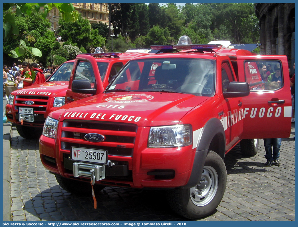 VF 25507
Corpo Nazionale Vigili del Fuoco
Nucleo Cinofili
Ford Ranger II serie
Parole chiave: VVF;V.V.F.;Corpo;Nazionale;Vigili;del;Fuoco;Ford;Ranger;Cinofili