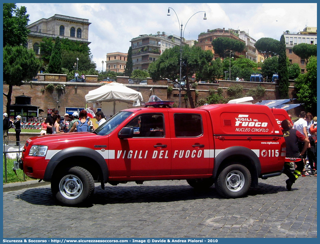 VF 25507
Corpo Nazionale Vigili del Fuoco
Nucleo Cinofili
Ford Ranger II serie
Parole chiave: VVF;V.V.F.;Corpo;Nazionale;Vigili;del;Fuoco;Ford;Ranger;Cinofili