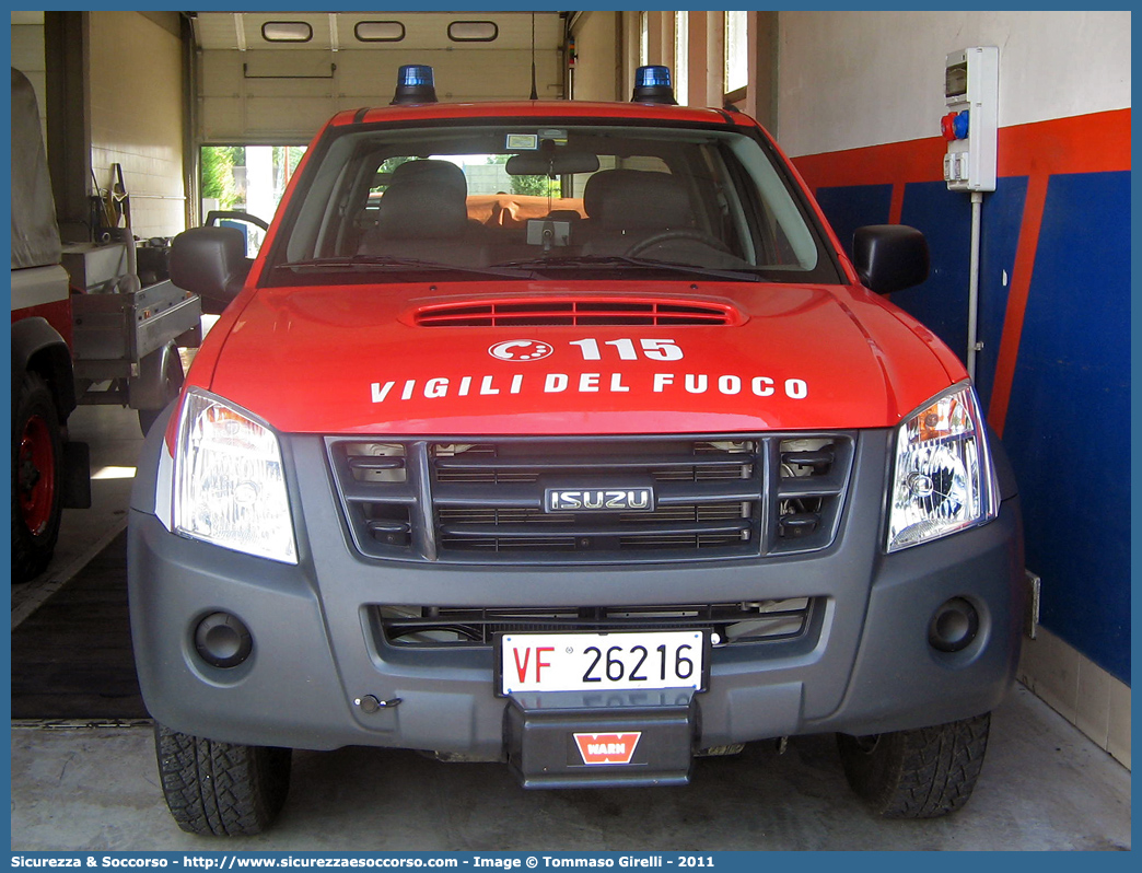 VF 26216
Corpo Nazionale Vigili del Fuoco
Isuzu D-Max I serie I restyling
(variante)
Parole chiave: VVF;V.V.F.;Corpo;Nazionale;Vigili;del;Fuoco;Isuzu;Dmax;D-Max;D Max