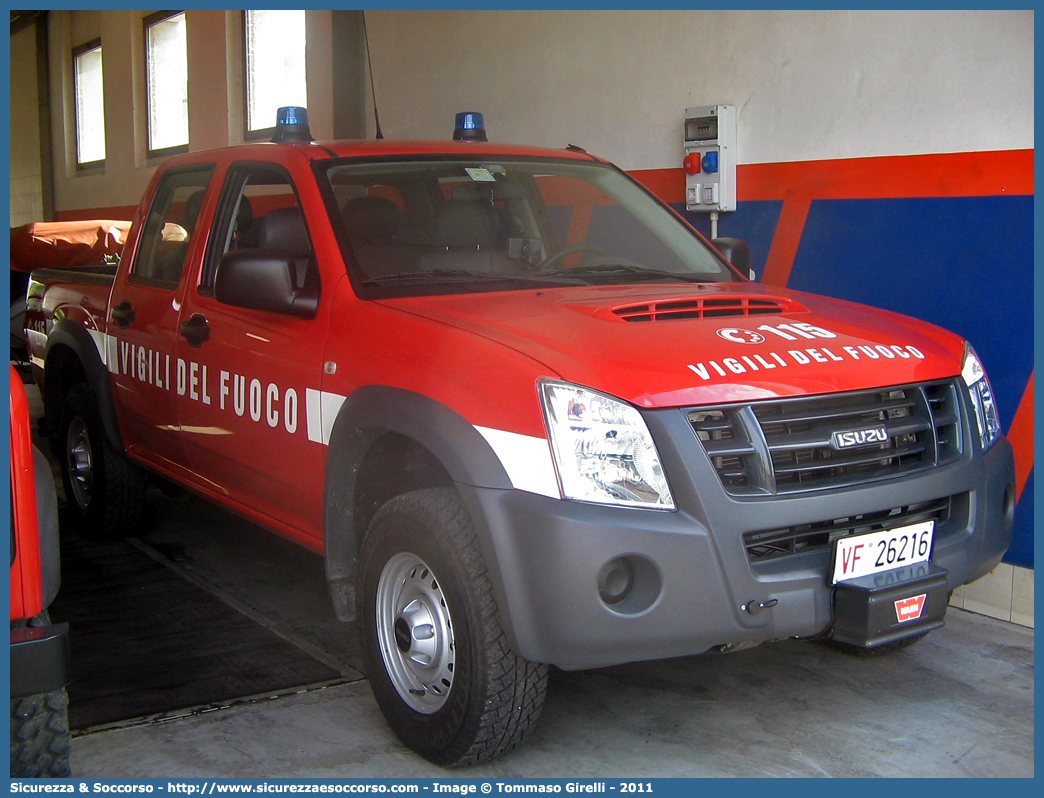 VF 26216
Corpo Nazionale Vigili del Fuoco
Isuzu D-Max I serie I restyling
(variante)
Parole chiave: VVF;V.V.F.;Corpo;Nazionale;Vigili;del;Fuoco;Isuzu;Dmax;D-Max;D Max