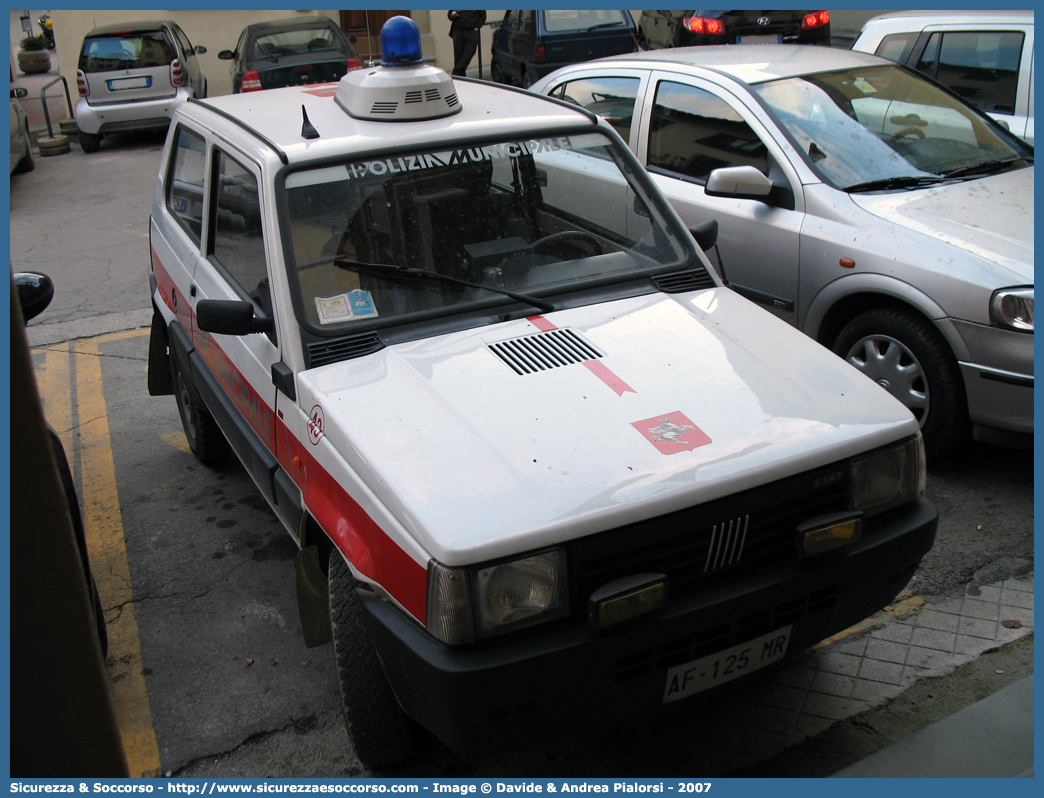 -
Polizia Municipale
Comune di Figline Valdarno
Fiat Panda 4x4 II serie
Parole chiave: PL;P.L.;PM;P.M.;Polizia;Locale;Municipale;Figline Valdarno;Fiat;Panda