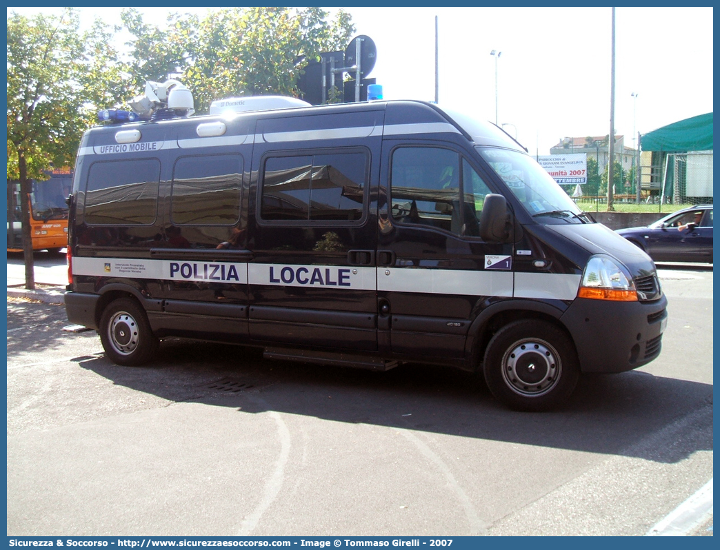 Polizia Locale YA820AC
Polizia Locale
Comune di Verona
Renault Master III serie
Parole chiave: PM;PL;P.M.;P.L.;Polizia;Locale;Municipale;Verona;Renault;Master;YA820AC