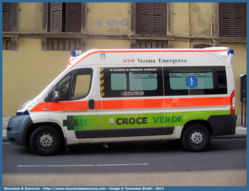 08
Croce Verde Verona
Fiat Ducato III serie
Allestitore Aricar S.p.A.
Parole chiave: Croce Verde;CV;C.V.;Verona;Pubblica;Assistenza;Ambulanza;Fiat;Ducato X250;Aricar;08