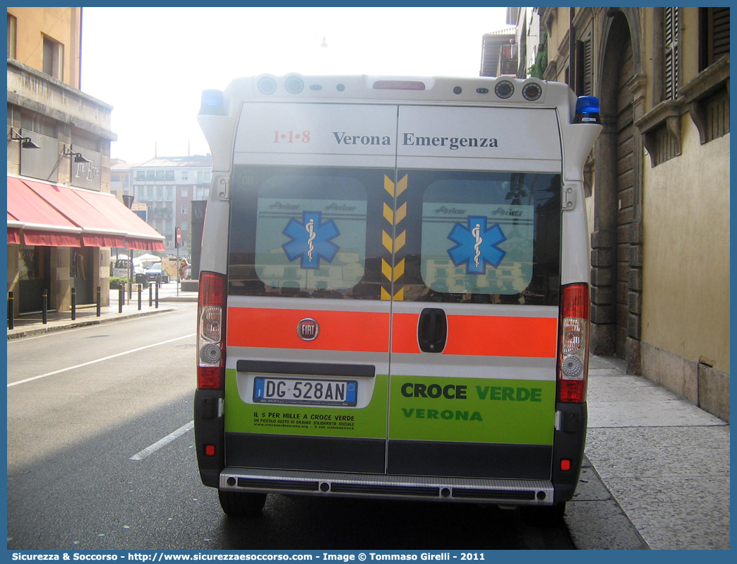 08
Croce Verde Verona
Fiat Ducato III serie
Allestitore Aricar S.p.A.
Parole chiave: Croce Verde;CV;C.V.;Verona;Pubblica;Assistenza;Ambulanza;Fiat;Ducato X250;Aricar;08