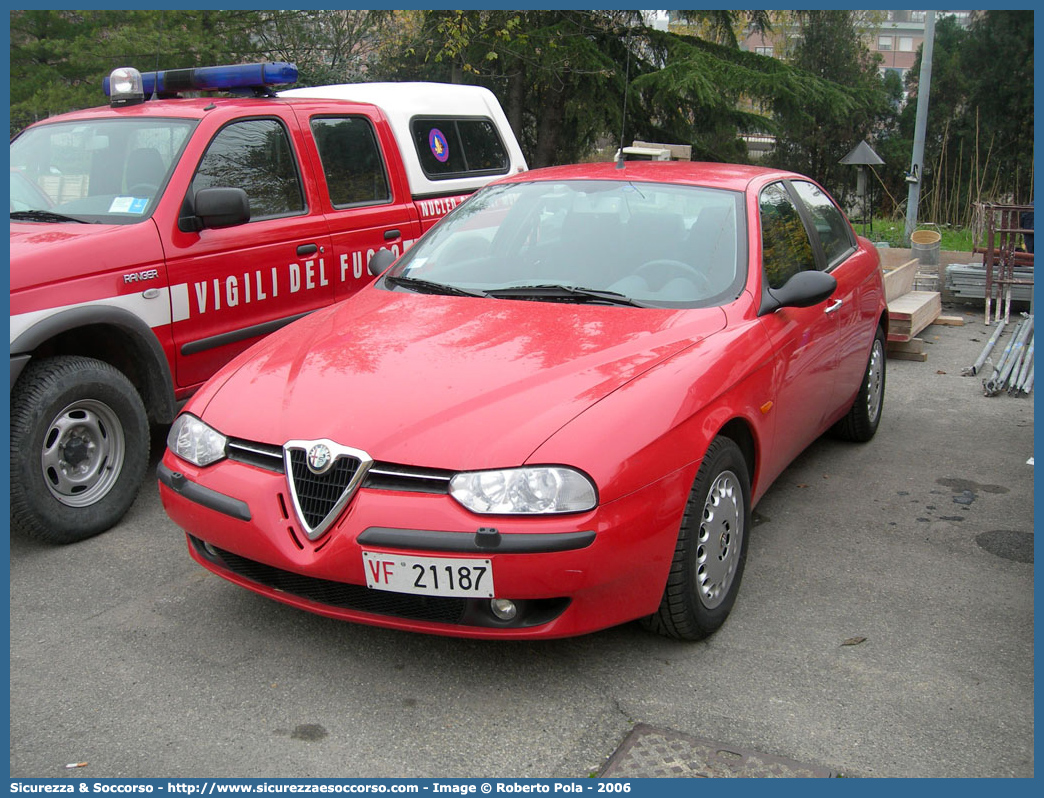 VF 21187
Corpo Nazionale Vigili del Fuoco
Alfa Romeo 156 I serie
Parole chiave: VVF;V.V.F.;Corpo;Nazionale;Vigili;del;Fuoco;Alfa;Romeo;156