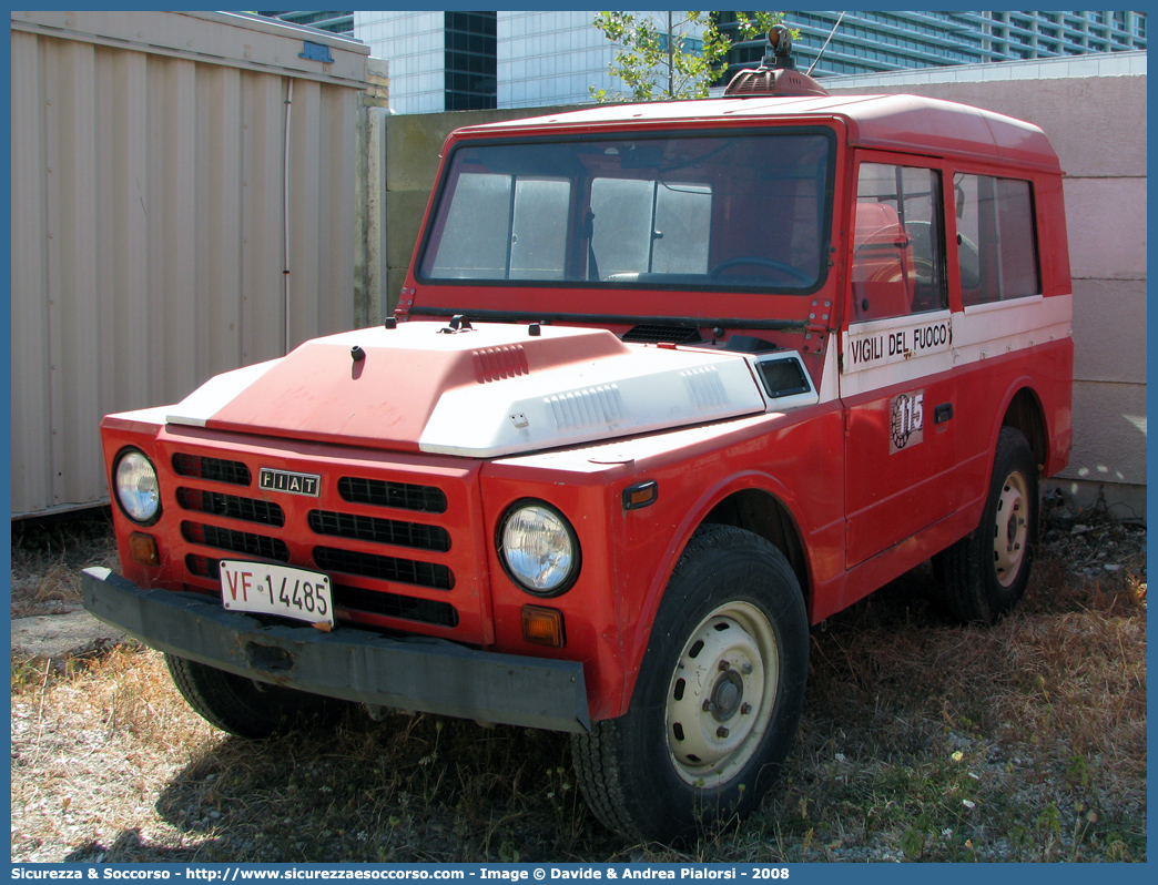 VF 14485
Corpo Nazionale Vigili del Fuoco
Fiat Nuova Campagnola HT
Parole chiave: VF;VVF;V.F.;V.V.F.;Corpo;Nazionale;Vigili del Fuoco;Vigili;Fuoco;Fiat;Campagnola;1107