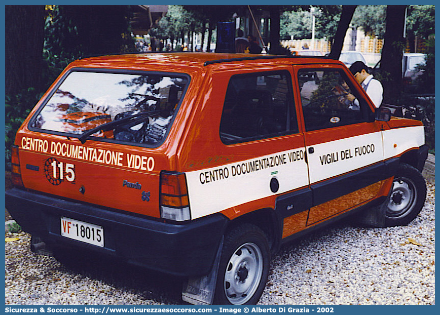 VF 18015
Corpo Nazionale Vigili del Fuoco
Centro Documentazione Video
Fiat Panda II serie 4x4

Parole chiave: VF;Corpo;Nazionale;Vigili del Fuoco;Vigili;Fuoco;Fiat;Panda;4x4;Videodocumentazione;Video;Documentazione;Comunicazione