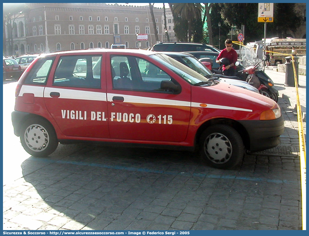 VF 20535
Corpo Nazionale Vigili del Fuoco
Fiat Punto I serie
Parole chiave: VF;VVF;V.F.;V.V.F.;Corpo;Nazionale;Vigili del Fuoco;Vigili;Fuoco;Fiat;Punto