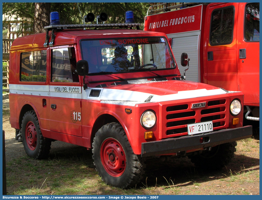 VF 21110
Corpo Nazionale Vigili del Fuoco
Fiat Nuova Campagnola HTL
Parole chiave: VF;VVF;V.F.;V.V.F.;Corpo;Nazionale;Vigili del Fuoco;Vigili;Fuoco;Fiat;Campagnola;1107