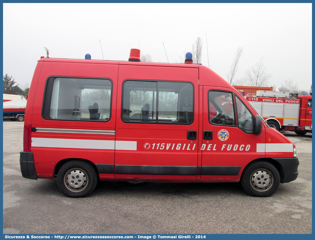 VF 21813
Corpo Nazionale Vigili del Fuoco
Nucleo N.B.C.R.
Fiat Ducato II serie restyling
Parole chiave: Corpo;Nazionale;Vigili del Fuoco;Vigili;Fuoco;Fiat;Ducato;NBCR;N.B.C.R.;Nucleare;Batteriologico;Chimico;Radiologico;Radiometrico;Radiometria;Radioattività;Radioattivita