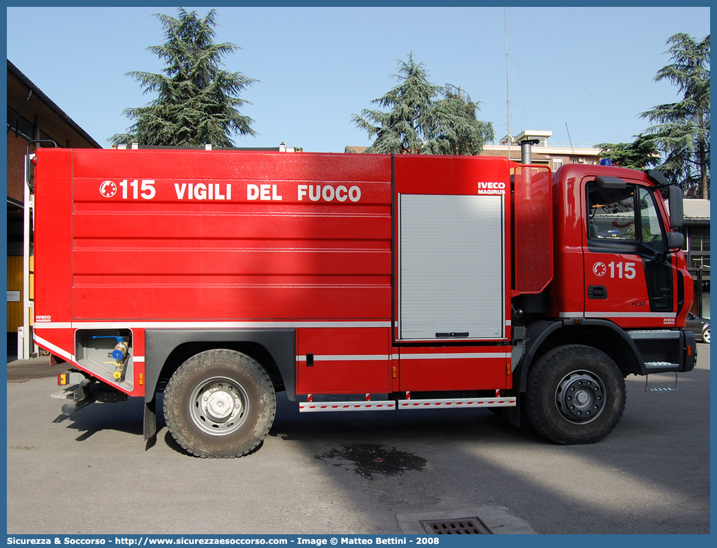 VF 24194
Corpo Nazionale Vigili del Fuoco
Astra HD8 42.32 
Allestitore Iveco Magirus
Parole chiave: Corpo;Nazionale;Vigili del Fuoco;Vigili;Fuoco;ABP;A.B.P.;AutoBottePompa;AutoBotte;Astra;HD8;42.32;Magirus;24194