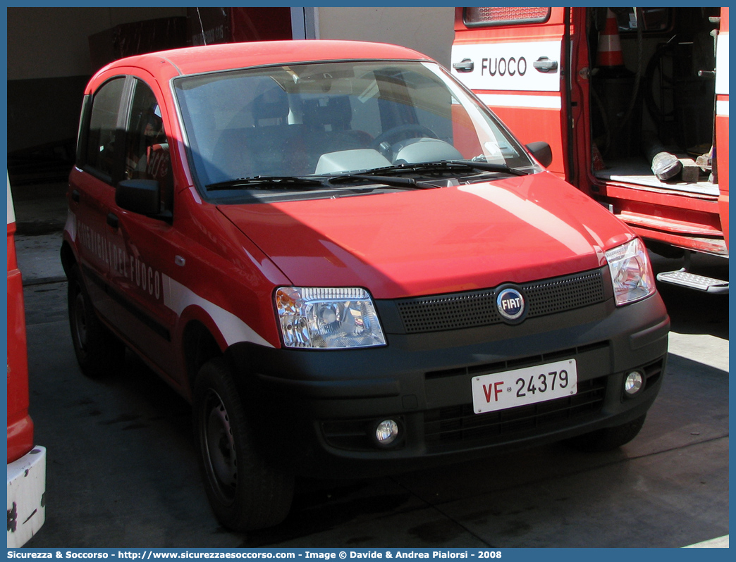 VF 24379
Corpo Nazionale Vigili del Fuoco
Fiat Nuova Panda 4x4 I serie
Parole chiave: VVF;V.V.F.;Corpo;Nazionale;Vigili;del;Fuoco;Fiat;Nuova;Panda;4x4