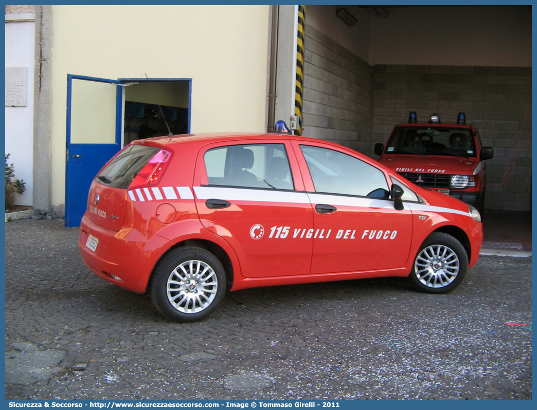 VF 25952
Corpo Nazionale Vigili del Fuoco
Fiat Grande Punto
Parole chiave: VVF;V.V.F.;Corpo;Nazionale;Vigili;del;Fuoco;Fiat;Grande;Punto