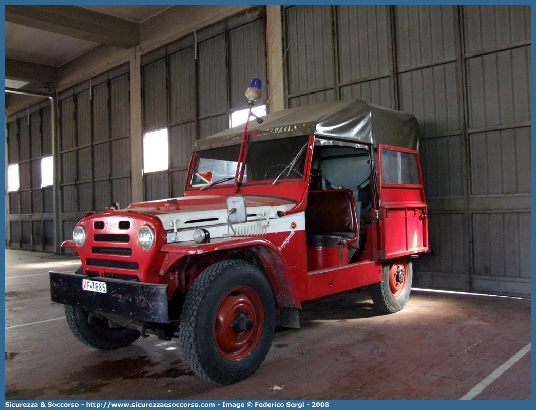 VF 7885
Corpo Nazionale Vigili del Fuoco
Fiat Campagnola
Parole chiave: VF;VVF;V.F.;V.V.F.;Corpo;Nazionale;Vigili del Fuoco;Vigili;Fuoco;Fiat;Campagnola;1101