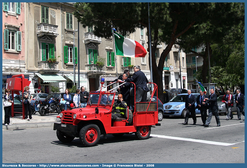 VF 8539
Corpo Nazionale Vigili del Fuoco
Fiat Campagnola
Parole chiave: VF;VVF;V.F.;V.V.F.;Corpo;Nazionale;Vigili del Fuoco;Vigili;Fuoco;Fiat;Campagnola;1101