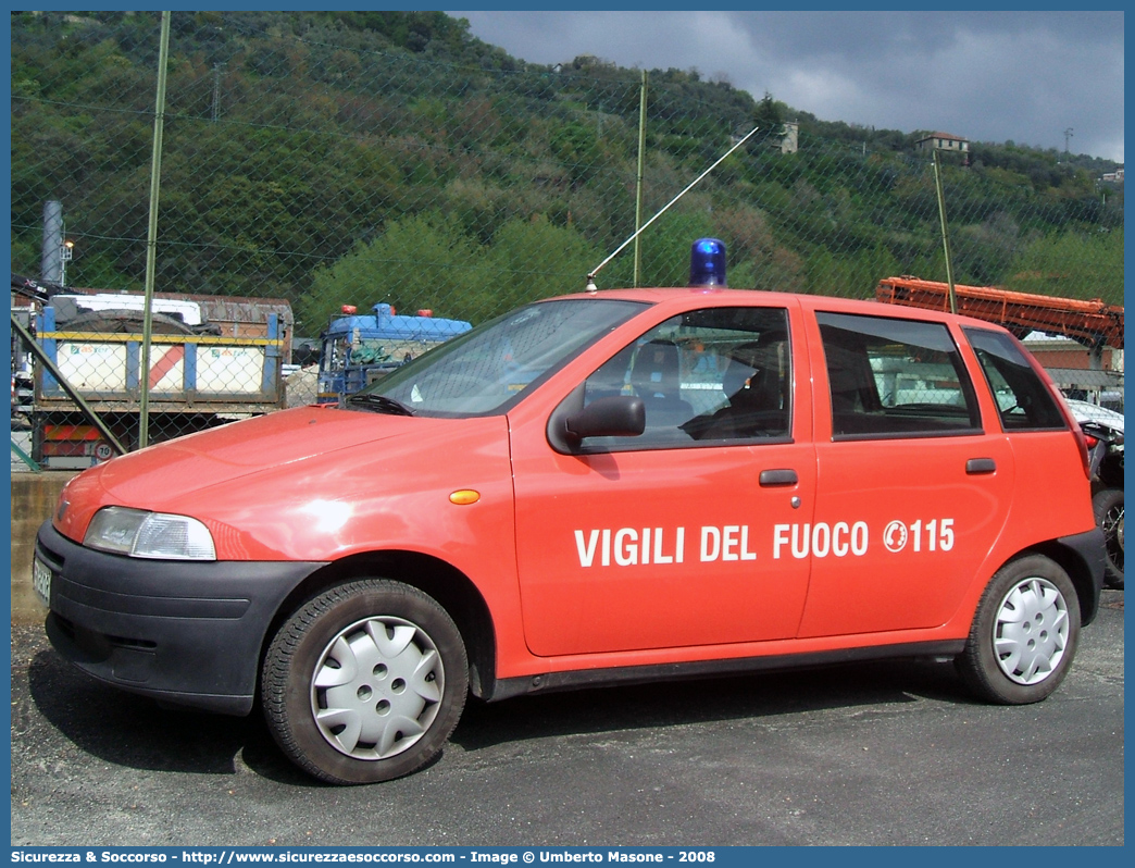 -
Corpo Nazionale Vigili del Fuoco
Fiat Punto I serie
Parole chiave: VF;VVF;V.F.;V.V.F.;Corpo;Nazionale;Vigili del Fuoco;Vigili;Fuoco;Fiat;Punto