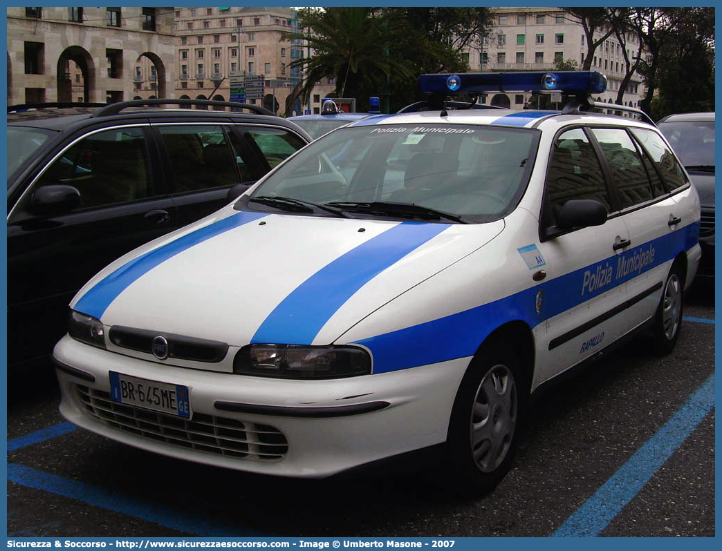 -
Polizia Municipale
Comune di Rapallo
Fiat Marea Weekend
Parole chiave: Polizia;Locale;Municipale;Rapallo;Fiat;Marea;Weekend