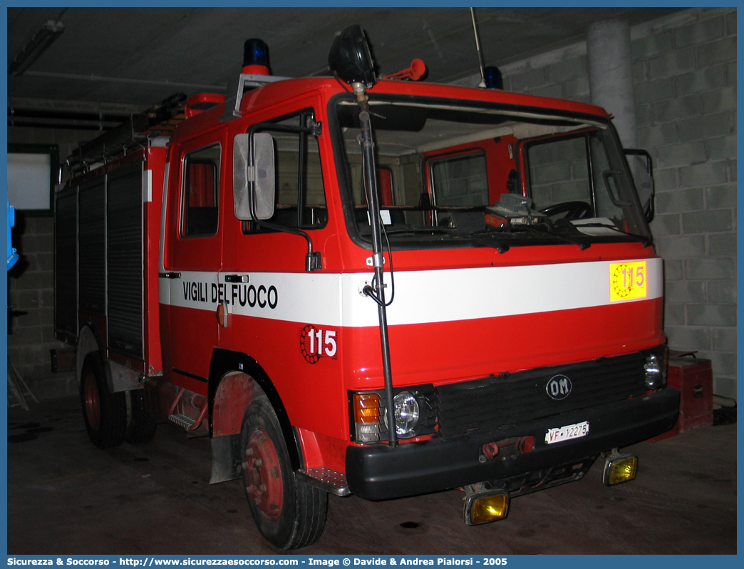 VF 12275
Corpo Nazionale Vigili del Fuoco
Fiat Iveco OM 79-13
Allestitore Baribbi S.p.A.
Parole chiave: VVF;V.V.F.;Corpo;Nazionale;Vigili;del;Fuoco;AutoPompaSerbatoio;APS;AutoPompa;Fiat;Iveco;OM;79-13;79;13;79.13;Baribbi