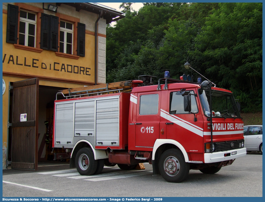 VF 12853
Corpo Nazionale Vigili del Fuoco
Fiat Iveco OM 79-13
Allestitore Baribbi S.p.A.
Parole chiave: VVF;V.V.F.;Corpo;Nazionale;Vigili;del;Fuoco;AutoPompaSerbatoio;APS;AutoPompa;Fiat;Iveco;OM;79-13;79;13;79.13;Baribbi