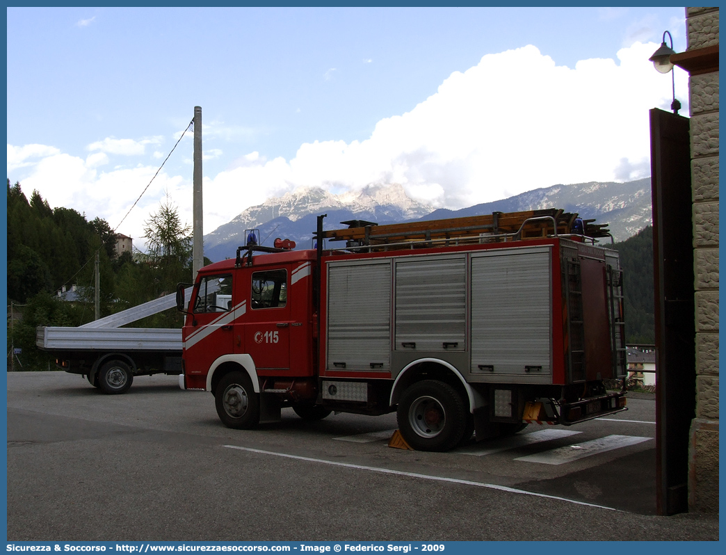 VF 12853
Corpo Nazionale Vigili del Fuoco
Fiat Iveco OM 79-13
Allestitore Baribbi S.p.A.
Parole chiave: VVF;V.V.F.;Corpo;Nazionale;Vigili;del;Fuoco;AutoPompaSerbatoio;APS;AutoPompa;Fiat;Iveco;OM;79-13;79;13;79.13;Baribbi