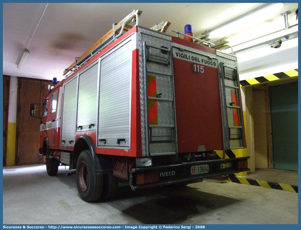 VF 13684
Corpo Nazionale Vigili del Fuoco
Fiat Iveco OM 79-13
Allestitore Baribbi S.p.A.
Parole chiave: VVF;V.V.F.;Corpo;Nazionale;Vigili;del;Fuoco;AutoPompaSerbatoio;APS;AutoPompa;Fiat;Iveco;OM;79-13;79;13;79.13;Baribbi