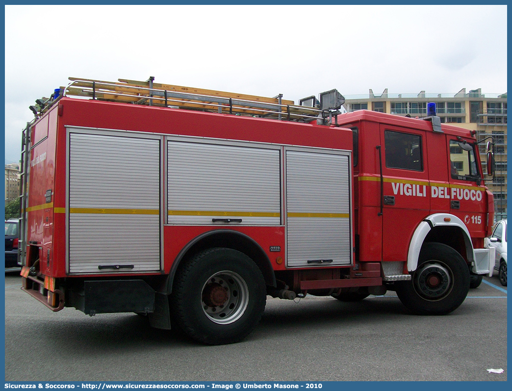 VF 17779
Corpo Nazionale Vigili del Fuoco
Iveco 190-26 TurboTech
Allestitore Iveco Magirus
Parole chiave: VVF;V.V.F.;Corpo;Nazionale;Vigili;del;Fuoco;AutoPompaSerbatoio;APS;AutoPompa;Iveco;190-26;TurboTech;VF;17786