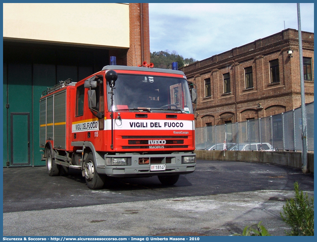 VF 18147
Corpo Nazionale Vigili del Fuoco
Iveco Magirus EuroCargo
100E18 I serie
Parole chiave: VVF;V.V.F.;Corpo;Nazionale;Vigili;del;Fuoco;AutoPompaSerbatoio;APS;A.P.S.;Iveco;Magirus;EuroCargo;100E18