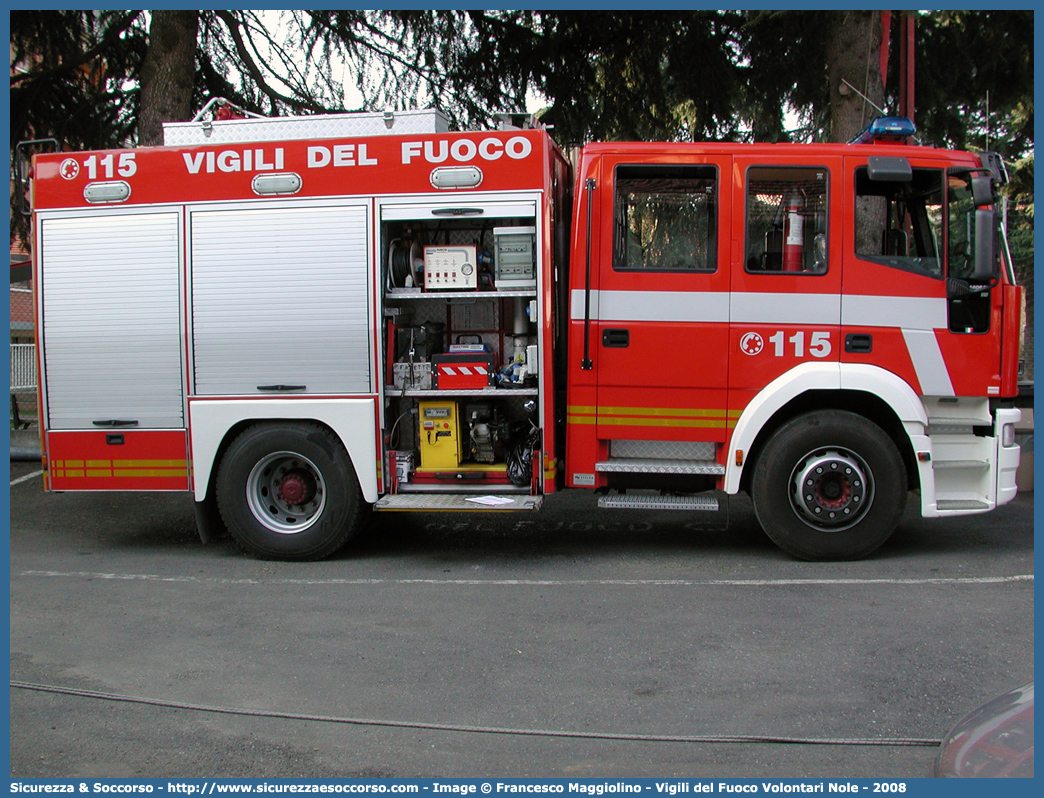 VF 24061
Corpo Nazionale Vigili del Fuoco
Iveco EuroTech 440E42
Allestitore Scelza S.n.c.
Parole chiave: VVF;V.V.F.;Corpo;Nazionale;Vigili;del;Fuoco;AutoPompaSerbatoio;APS;Iveco;EuroTech;440E42;Scelza