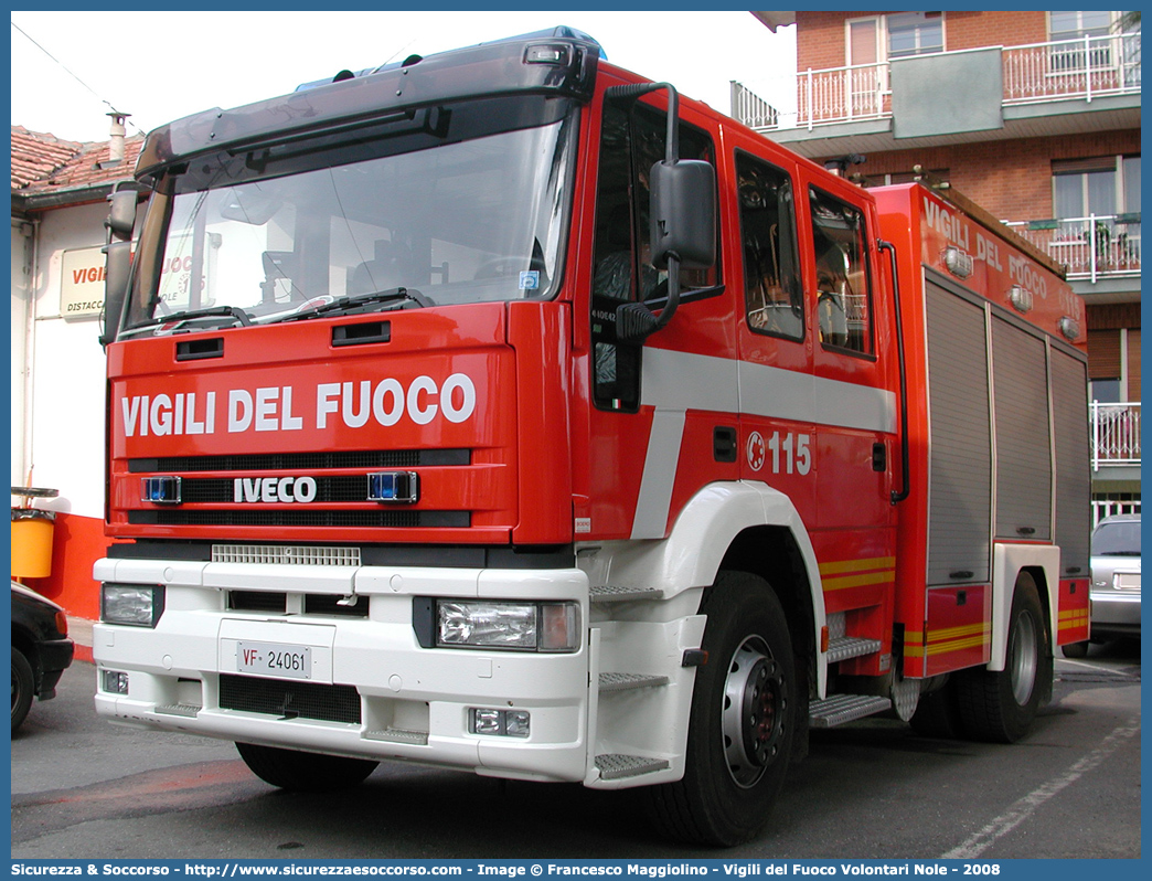 VF 24061
Corpo Nazionale Vigili del Fuoco
Iveco EuroTech 440E42
Allestitore Scelza S.n.c.
Parole chiave: VVF;V.V.F.;Corpo;Nazionale;Vigili;del;Fuoco;AutoPompaSerbatoio;APS;Iveco;EuroTech;440E42;Scelza