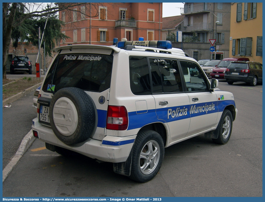 -
Polizia Municipale
Comune di Marano sul Panaro
Mitsubishi Pajero Pinin
Allestitore Bertazzoni S.r.l.
Parole chiave: Polizia;Locale;Municipale;Marano sul Panaro;Mitsubishi;Pajero;Pinin;Bertazzoni